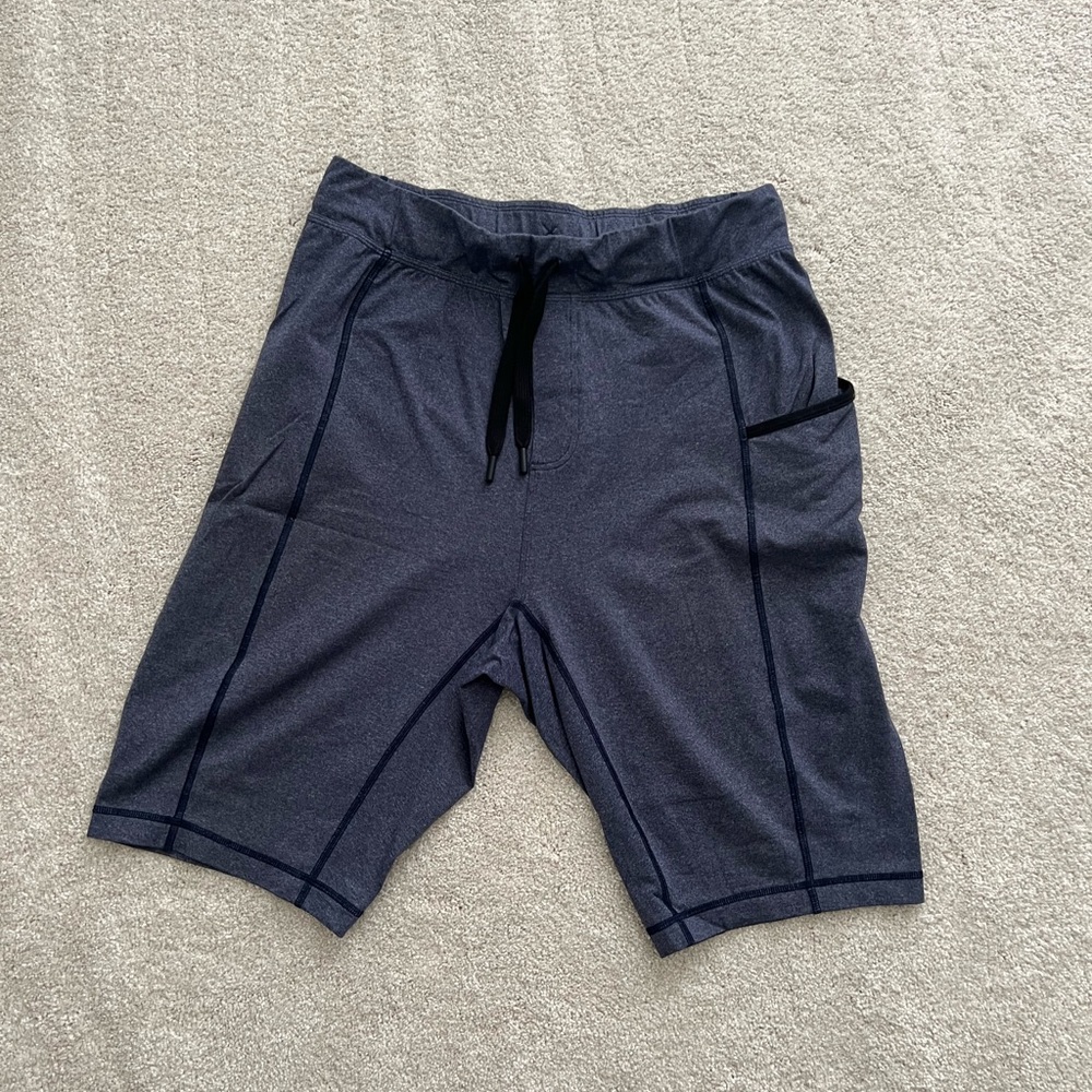 Causal shorts